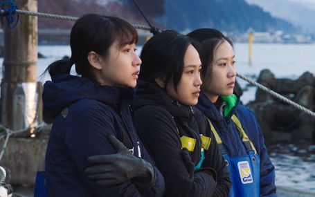 海辺の彼女たち 海辺の彼女たち