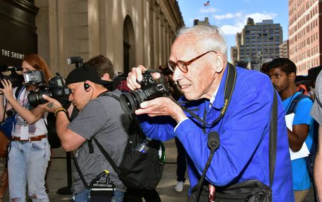 我們都為比爾著盛裝 Bill Cunningham New York