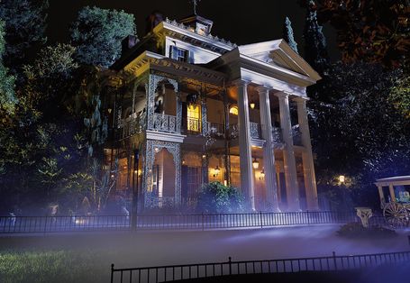 헌티드 맨션 Haunted Mansion