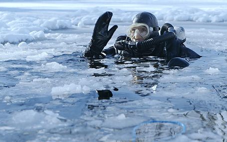 潛往不可知之地 Diving into the Unknown