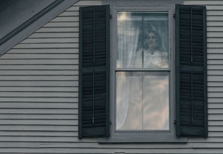 窗中的女巫 The Witch in the Window