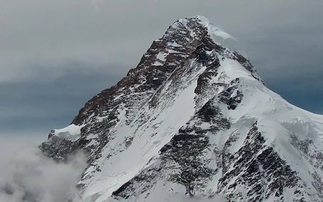 奪命巔峰 The Summit